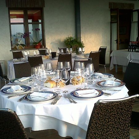 La Rosa Dei Vini Bed and Breakfast Serralunga d'Alba Εξωτερικό φωτογραφία