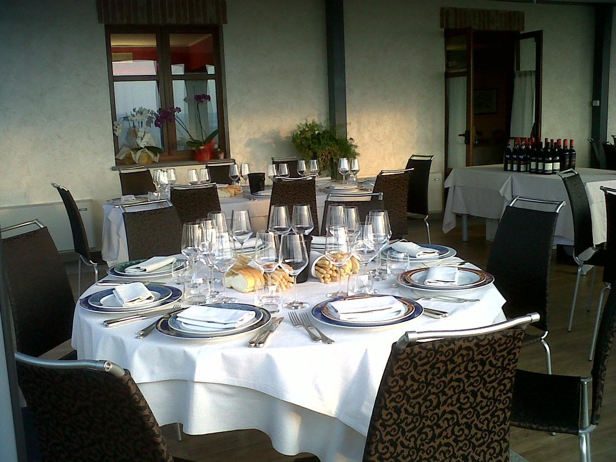 La Rosa Dei Vini Bed and Breakfast Serralunga d'Alba Εξωτερικό φωτογραφία